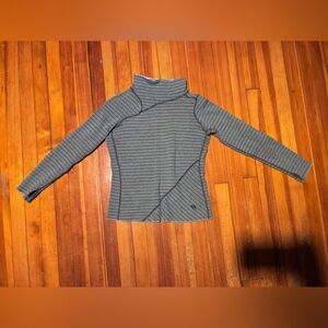 Mountain Hardwear Gray Striped Turtleneck Sweater